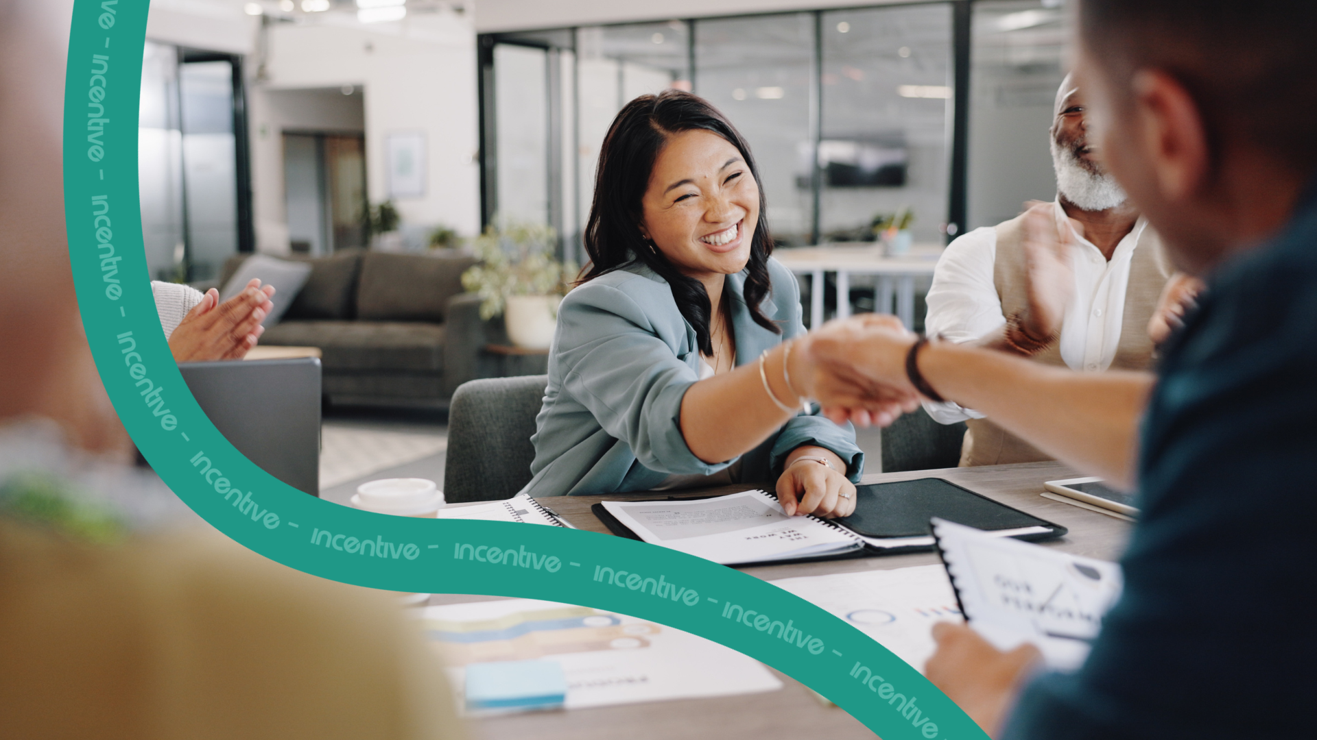 Premiação em tempo real: o segredo para aumentar o engajamento dos colaboradores